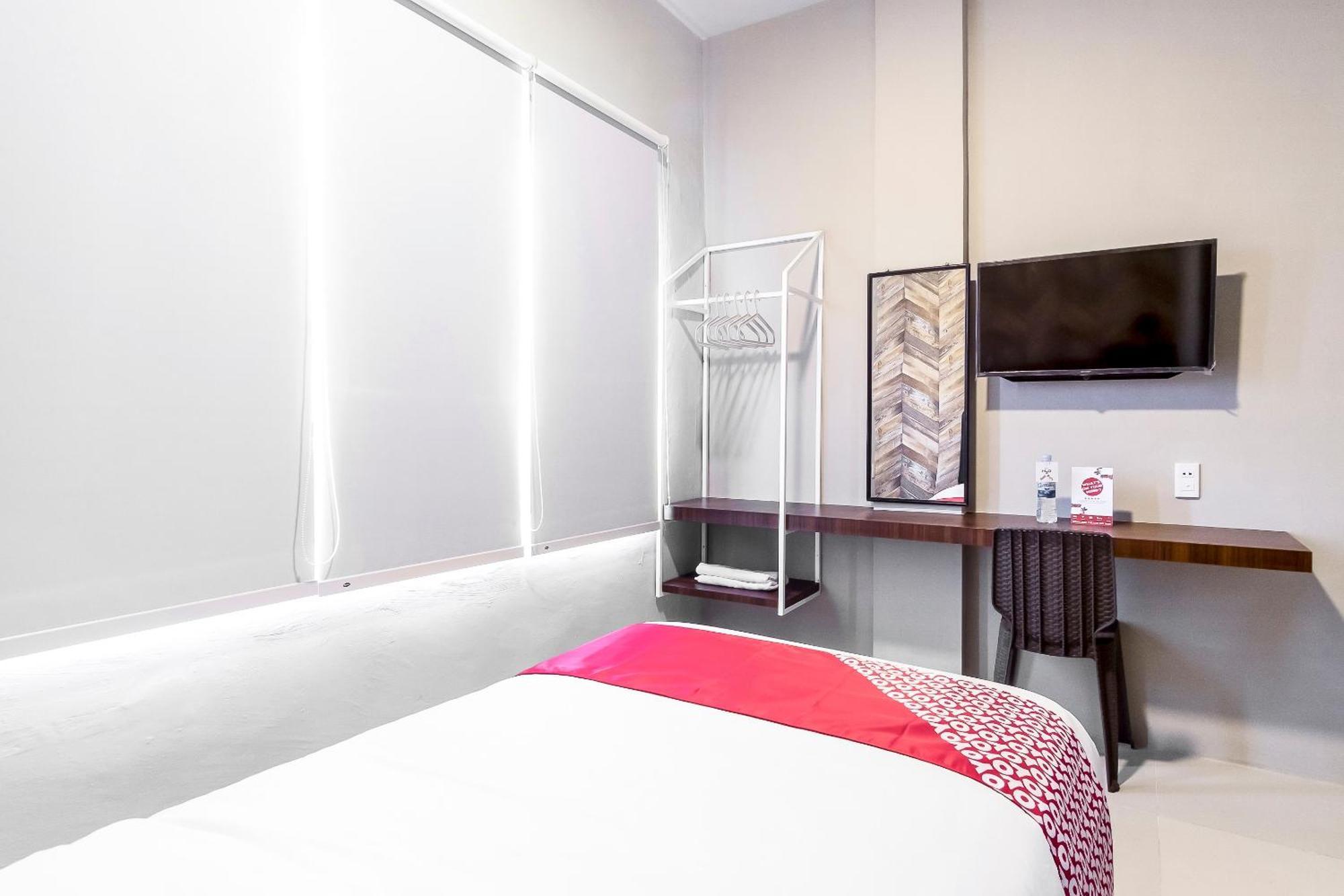Super Oyo 360 Mangaan Residence Медан Экстерьер фото